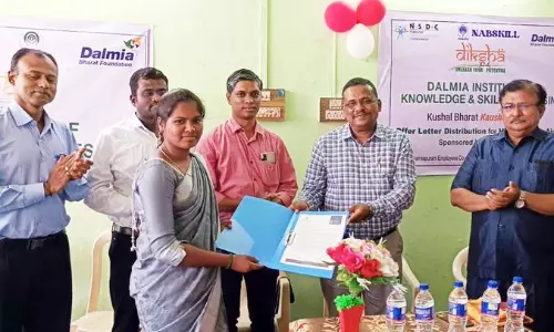 பெண்களுக்கான சுகாதார உதவியாளர் பயிற்சி