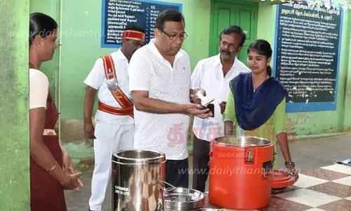 மாவட்டம் முழுவதும் அரசு பள்ளிகளில் காலை உணவு திட்டத்தை சிறப்பாக செயல்படுத்த வேண்டும்-அதிகாரிகளுக்கு, கலெக்டர் உத்தரவு
