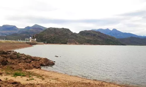 அமராவதி அணையின் நீர் இருப்பு சரிவால் விவசாயிகள் கவலை