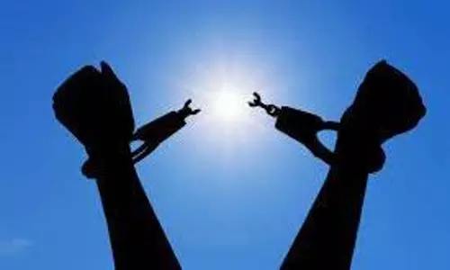 பொம்மிடியில் சாலை மறியலில் ஈடுபட்ட 39 பேர் நன்னடத்தை அடிப்படையில் விடுதலை