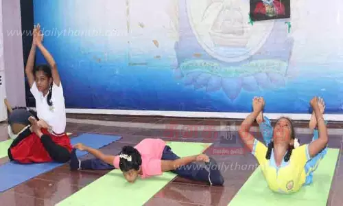 விழிப்புணர்வு யோகா நிகழ்ச்சி விழிப்புணர்வு யோகா நிகழ்ச்சி