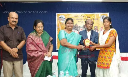 மேலப்பாளையம் கல்லூரியில் நெல்லை தின விழா மேலப்பாளையம் கல்லூரியில் நெல்லை தின விழா