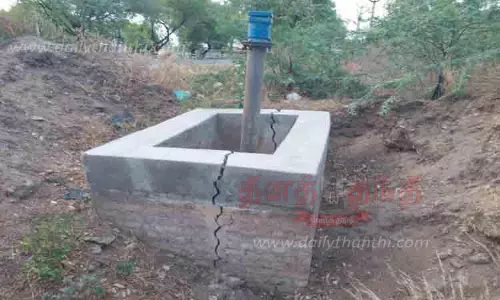 சேதமடைந்த குடிநீர் வால்வு தொட்டிகள் சேதமடைந்த குடிநீர் வால்வு தொட்டிகள்