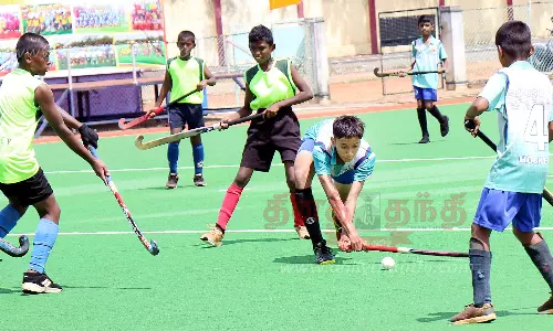 மண்டல அளவிலான ஆக்கி: காஜாமியான் பள்ளி அரையிறுதிக்கு தகுதி