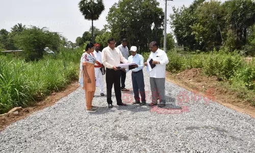 செட்டிமாங்குறிச்சி ஊராட்சியில் வளர்ச்சி திட்டப்பணிகளை கலெக்டர் கார்மேகம் ஆய்வு