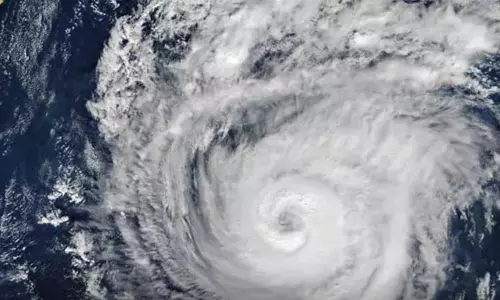 வங்கக்கடல் பகுதியில் குறைந்த காற்றழுத்த தாழ்வு பகுதி உருவாக கூடும்  -  வானிலை ஆய்வு மையம் தகவல்