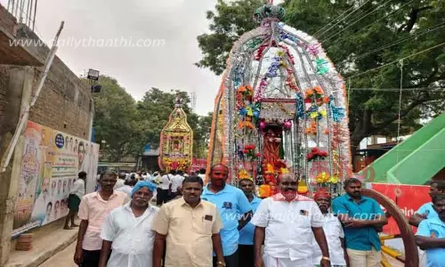 தூய யோவான் ஆலய தேர் பவனி