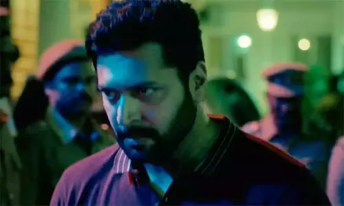 தப்பு பண்ணும் போது ஆண்டவன் பாத்துப்பானு விட்டுபோற அளவுக்கு பொறும இல்ல- இறைவன் டிரைலர் தப்பு பண்ணும் போது ஆண்டவன் பாத்துப்பானு விட்டுபோற அளவுக்கு பொறும இல்ல- இறைவன் டிரைலர்