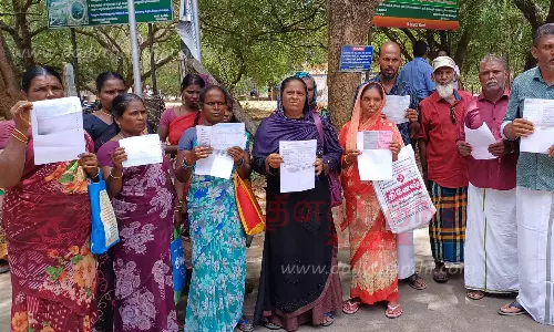 வங்கியில் அடகு வைத்த நகை மாயம்