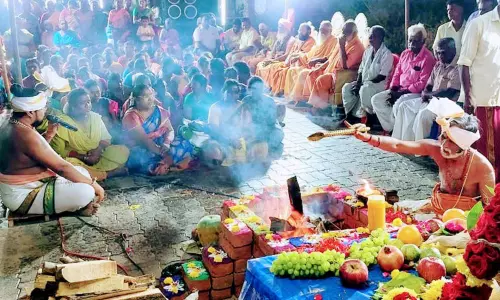 சரபேஸ்வரர் பீடம் சார்பில் சங்கடஹர சதுர்த்தி விழா சரபேஸ்வரர் பீடம் சார்பில் சங்கடஹர சதுர்த்தி விழா