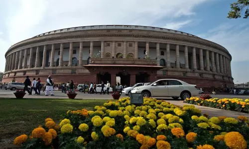 இந்தியாவின் பெயர் பாரத் என மாற்றம்? - நாடாளுமன்றத்தில் மசோதா தாக்கல் செய்யப்படுகிறதா? இந்தியாவின் பெயர் பாரத் என மாற்றம்? - நாடாளுமன்றத்தில் மசோதா தாக்கல் செய்யப்படுகிறதா?