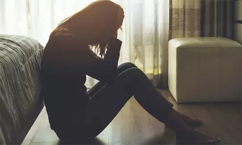 ஆசை வார்த்தை கூறி உல்லாசம்: போலீஸ்காரர் மீது இளம்பெண் புகார் ஆசை வார்த்தை கூறி உல்லாசம்: போலீஸ்காரர் மீது இளம்பெண் புகார்