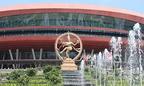 ஜி-20 உச்சி மாநாட்டு மண்டபத்தில் நிறுவப்பட்ட உலகின் மிக பெரிய நடராஜர் சிலை