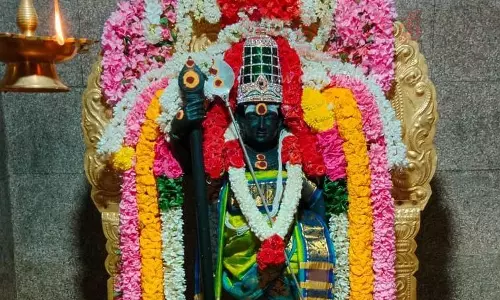 முருகன் கோவில்களில் சிறப்பு பூஜை முருகன் கோவில்களில் சிறப்பு பூஜை