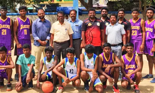 உடுமலை அரசு ஆண்கள் மேல்நிலைப்பள்ளி முதலிடம் உடுமலை அரசு ஆண்கள் மேல்நிலைப்பள்ளி முதலிடம்