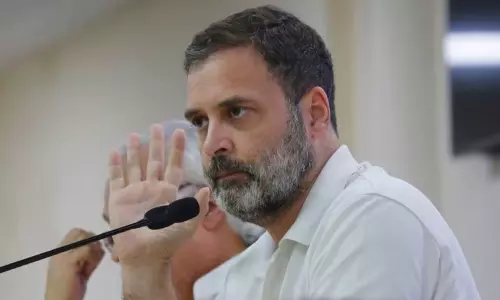 ராகுல் காந்திக்கு மீண்டும் எம்.பி. பதவி வழங்கியதற்கு எதிராக சுப்ரீம் கோர்ட்டில் மனு