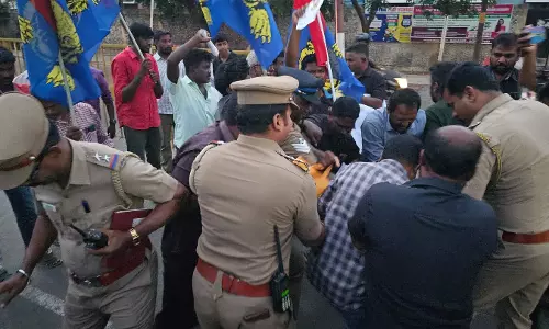 (ஆல்ட்)சாமியாரின் உருவப்படம் எரிப்பு