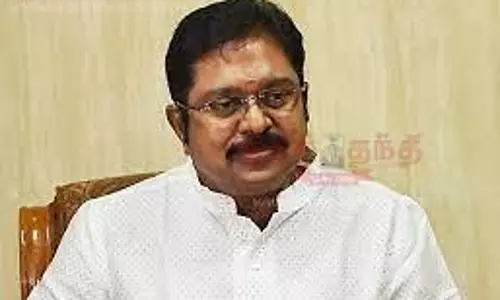 அமைச்சர் உதயநிதி ஸ்டாலின் தலைக்கு விலை அறிவித்தது காட்டுமிராண்டித்தனம் அமைச்சர் உதயநிதி ஸ்டாலின் தலைக்கு விலை அறிவித்தது காட்டுமிராண்டித்தனம்