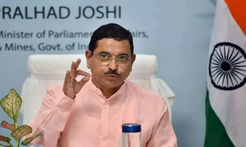 நாடு முழுவதும் வறட்சியால் அரிசி ஏற்றுமதிக்கு தடை:  மத்திய மந்திரி ஜோஷி