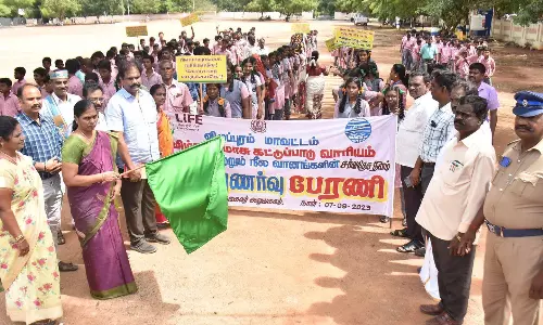 நீலவானுக்கான தூயக்காற்று பன்னாட்டு தினத்தையொட்டி விழுப்புரத்தில் விழிப்புணர்வு பேரணி நீலவானுக்கான தூயக்காற்று பன்னாட்டு தினத்தையொட்டி விழுப்புரத்தில் விழிப்புணர்வு பேரணி