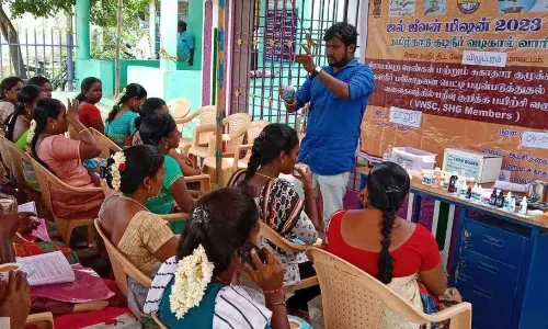 மகளிர் சுய உதவிக்குழுவினருக்கு தண்ணீரின் தரம் குறித்த பயிற்சி மகளிர் சுய உதவிக்குழுவினருக்கு தண்ணீரின் தரம் குறித்த பயிற்சி