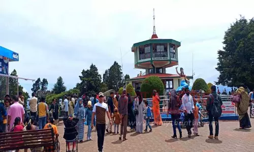 தொட்டபெட்டா மலைச்சிகரத்திற்கு சுற்றுலா பயணிகள் செல்ல தடை