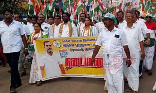 குளச்சலில் காங்கிரசார் பேரணி; விஜய் வசந்த் எம்.பி. தொடங்கி வைத்தார்