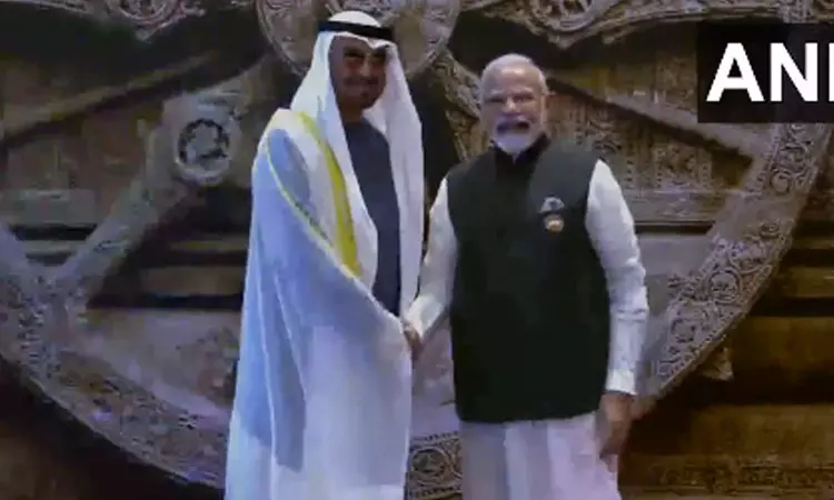 ஐக்கிய அரபு அமீரக அதிபரை வரவேற்றார் பிரதமர்... ... டெல்லி ஜி20 உச்சி மாநாடு: லைவ் அப்டேட்ஸ் ஐக்கிய அரபு அமீரக அதிபரை வரவேற்றார் பிரதமர்... ... டெல்லி ஜி20 உச்சி மாநாடு: லைவ் அப்டேட்ஸ்