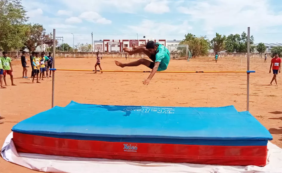 குறுமைய தடகள போட்டிகள்