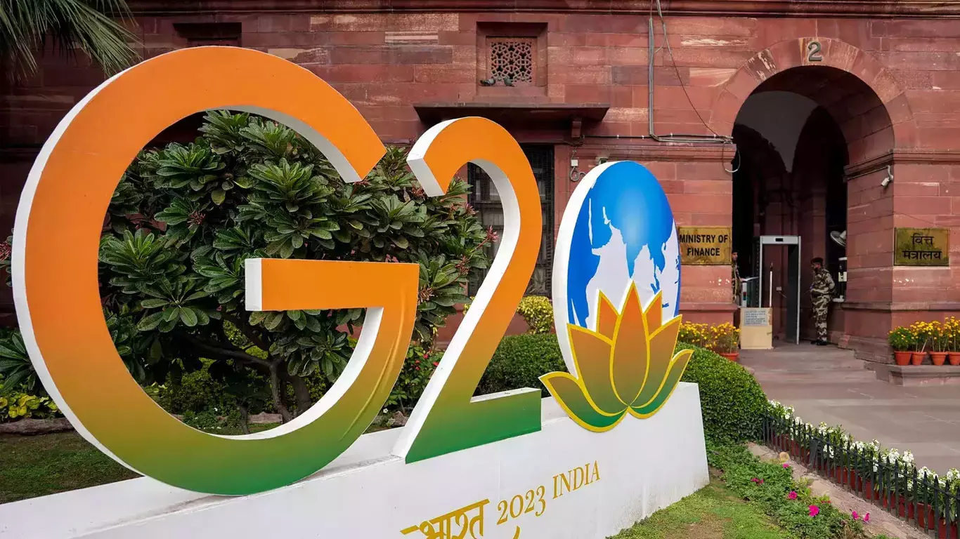 ஜி-20 உச்சி மாநாட்டில் உக்ரைன்-ரஷியா போர் தொடர்பாக... ... டெல்லி ஜி20 உச்சி மாநாடு: லைவ் அப்டேட்ஸ் ஜி-20 உச்சி மாநாட்டில் உக்ரைன்-ரஷியா போர் தொடர்பாக... ... டெல்லி ஜி20 உச்சி மாநாடு: லைவ் அப்டேட்ஸ்