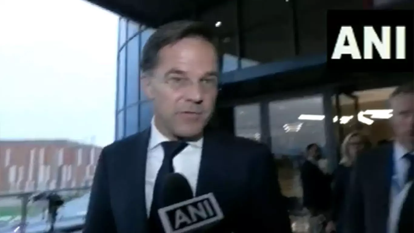 ஜி-20 உச்சி மாநாட்டில் தலைவர்களின் தீர்மானம் பற்றி... ... டெல்லி ஜி20 உச்சி மாநாடு: லைவ் அப்டேட்ஸ் ஜி-20 உச்சி மாநாட்டில் தலைவர்களின் தீர்மானம் பற்றி... ... டெல்லி ஜி20 உச்சி மாநாடு: லைவ் அப்டேட்ஸ்