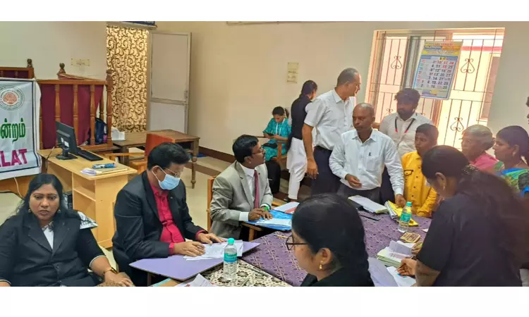 மக்கள் நீதிமன்றத்தில் ரூ.1¾ கோடிக்கு தீர்வு மக்கள் நீதிமன்றத்தில் ரூ.1¾ கோடிக்கு தீர்வு