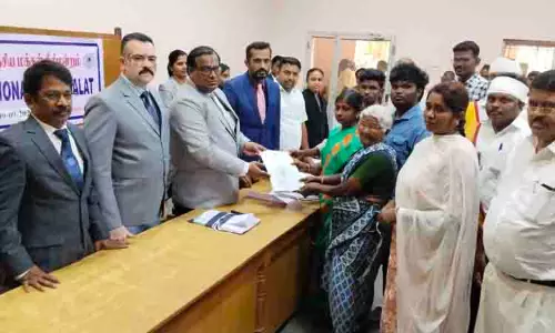 தேசிய மக்கள் நீதிமன்றத்தில் 1,717 வழக்குகளுக்கு தீர்வு