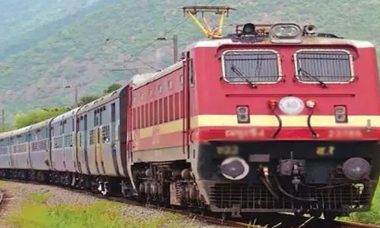 சென்னை அருகே சுரங்கப் பணி: திருப்பதி, பெங்களூரு செல்லும் 14 எக்ஸ்பிரஸ் ரெயில்கள் ரத்து