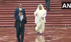 மகாத்மா காந்தி நினைவிடத்திற்கு வங்காளதேச பிரதமர் வருகை