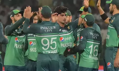 ஆசிய கோப்பை சூப்பர் 4 சுற்று: இந்தியாவுக்கு எதிரான ஆட்டம்...பாகிஸ்தானின் பிளேயிங் லெவன் அறிவிப்பு...!