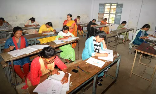 நான் முதல்வன் மதிப்பீடு தேர்வை 618பேர் எழுதினர்.