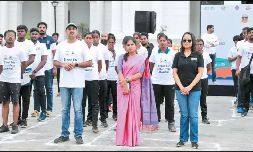எச்.ஐ.வி. பற்றிய விழிப்புணர்வு மாரத்தான் -மேயர் பிரியா தொடங்கி வைத்தார்