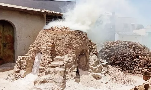 அழிவின் விளிம்பில் சுண்ணாம்பு உற்பத்தி தொழில் அழிவின் விளிம்பில் சுண்ணாம்பு உற்பத்தி தொழில்