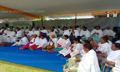 11-வது நாளாக விவசாயிகள் உண்ணாவிரத போராட்டம்