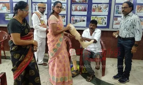 மாற்றுத்திறனாளிகளுக்கு நலத்திட்ட உதவிகள் மாற்றுத்திறனாளிகளுக்கு நலத்திட்ட உதவிகள்