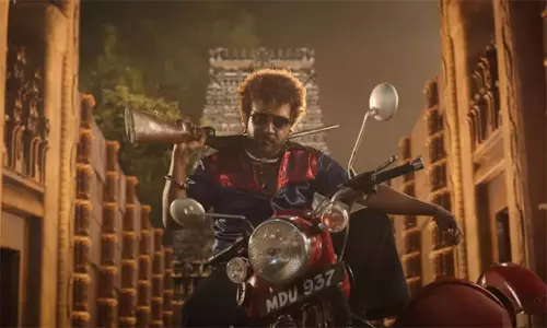 டேய் இது சினிமா டா.. ட்ரெண்டாகும் ஜிகர்தண்டா- 2 டீசர் டேய் இது சினிமா டா.. ட்ரெண்டாகும் ஜிகர்தண்டா- 2 டீசர்