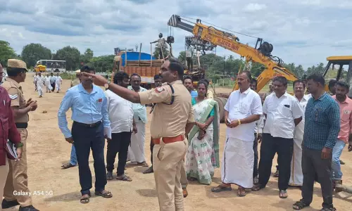 பாதுகாப்பு ஏற்பாடுகள் குறித்து போலீஸ் சூப்பிரண்டு ஆய்வு