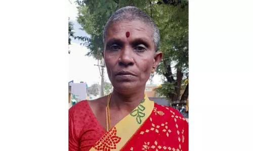 விபத்தில் இறந்த பெண்கள் 100 நாள் வேலை திட்ட கூலி தொழிலாளர்கள்