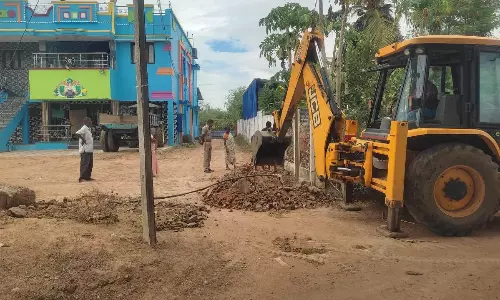 கண்மாய் ஆக்கிரமிப்புகள் அகற்றம்