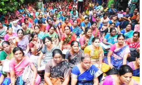 மதுரையில் ஆசிரியர்கள் போராட்டம்