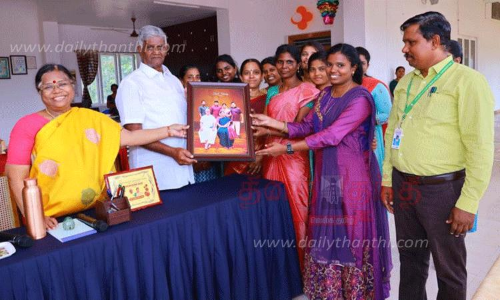 மகளிர் கல்லூரியில் முப்பெரும் விழா