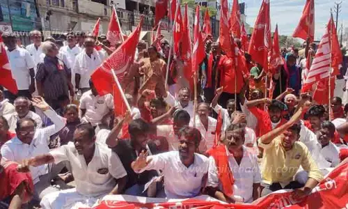 மதுரையில் ரெயில் மறியலுக்கு முயன்ற இந்திய கம்யூனிஸ்டு கட்சியினர் கைது