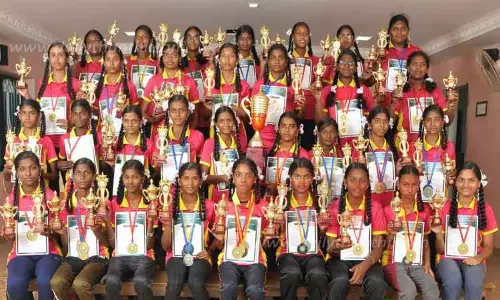 பள்ளி மாணவர்கள் சாதனை