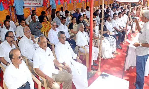 வக்கீல்கள் உண்ணாவிரத போராட்டம்